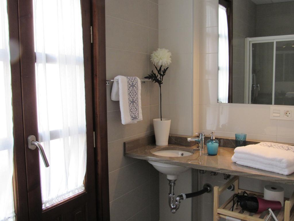 Apartamentos Ilíberis Granada Quarto foto