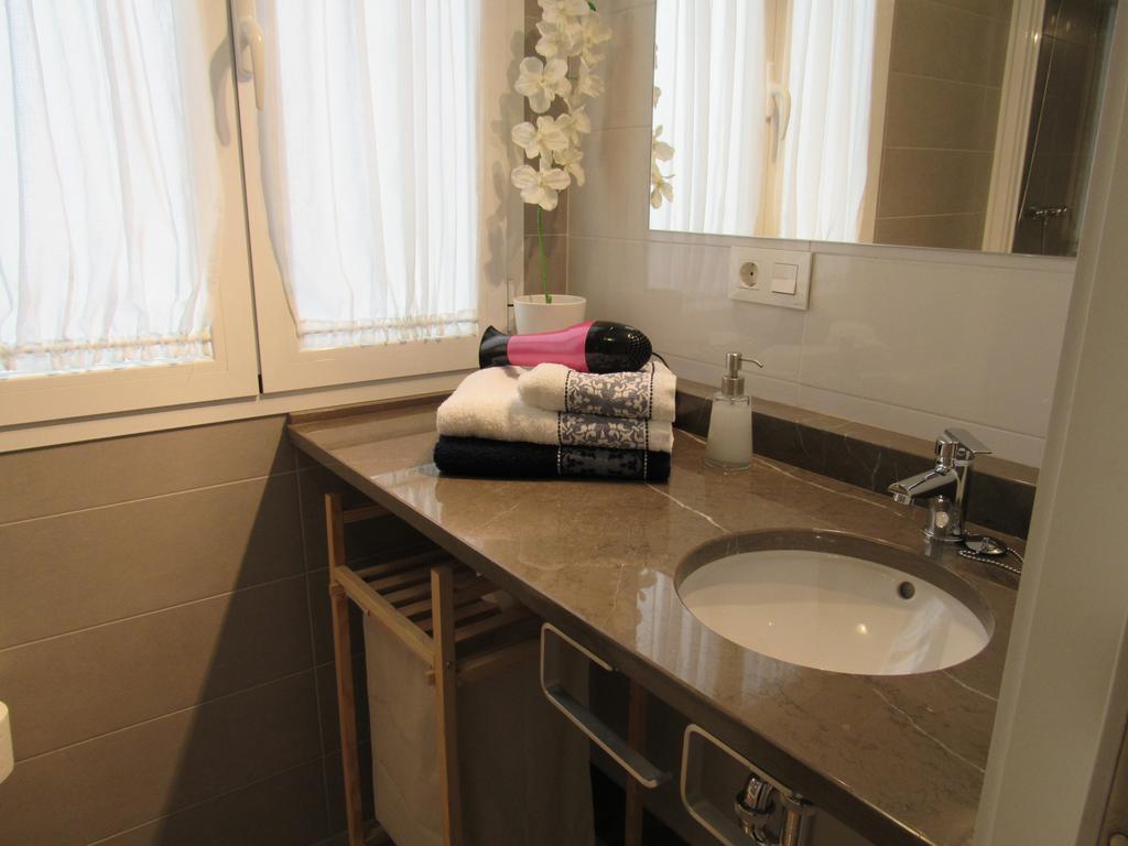 Apartamentos Ilíberis Granada Quarto foto